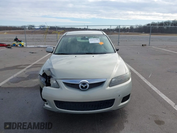 2006 Mazda 6 i with VIN 1YVFP80C665M21354, listed as a IAAI auction lot 41698565 with 155,313 mi miles. Bid and sale history available at carsss.com. Image 13.
