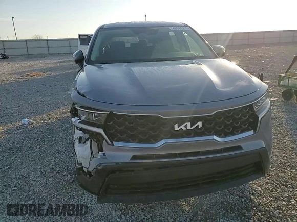 2022 Kia Sorento LX with VIN 5XYRG4LC6NG094967, listed as a Copart auction lot 48988235 with 28,521 mi miles and Salvage Title. Bid and sale history available at carsss.com. Image 12.