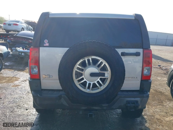 2006 Hummer H3 with VIN 5GTDN136868194546, listed as a IAAI auction lot 41981341 with 128,686 mi miles. Bid and sale history available at carsss.com. Image 16.