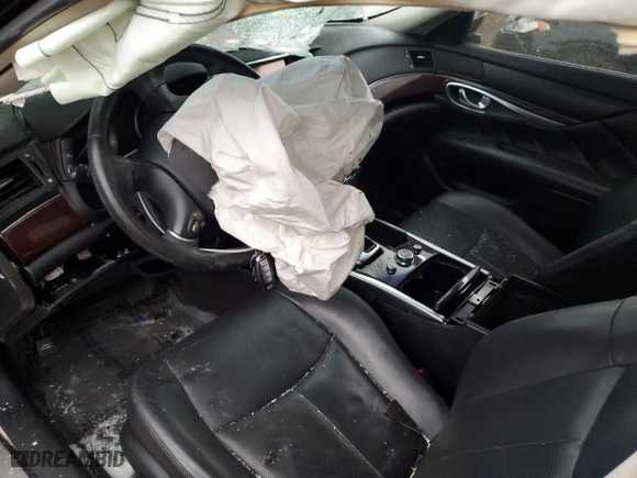 2015 Infiniti Q70L with VIN JN1BY1PRXFM831120, listed as a Copart auction lot 84239174 with NaN miles and Salvage Title. Bid and sale history available at carsss.com. Image 8.
