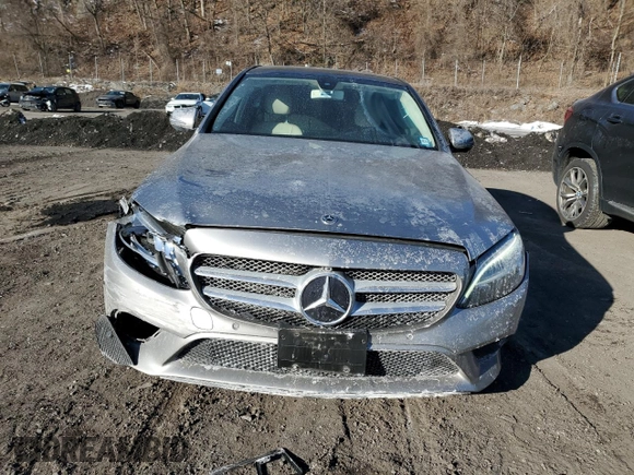 2020 Mercedes-Benz C 300 with VIN 55SWF8EB3LU326543, listed as a Copart auction lot 42502215 with 40,385 mi miles and Salvage Title. Bid and sale history available at DreamBid. Image 5.