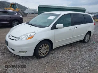 2009 Toyota Sienna XLE with VIN 5TDZK22C39S269799, listed as a IAAI auction lot 42092532 with 339,646 mi miles. Bid and sale history available at carsss.com. Image 2.