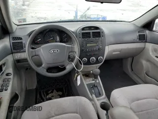 2008 Kia Spectra EX with VIN KNAFE121285529131, listed as a Copart auction lot 61096535 with 161,595 mi miles and Salvage title. Bid and sale history available at DreamBid. Image 8.