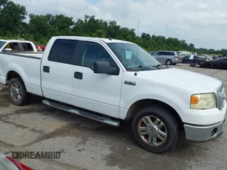 2008 Ford F-150 XLT с VIN 1FTPW12V68FB00236, выставлен на аукционе IAAI как лот 42591072 с пробегом 298 825 миль миль и . История ставок и продаж доступна на DreamBid. Изображение 4.