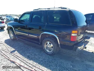 2001 Chevrolet Tahoe LT with VIN 1GNEC13T41J155954, listed as a IAAI auction lot 41810200 with 222,109 mi miles. Bid and sale history available at carsss.com. Image 3.
