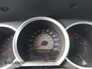 2005 Toyota Tacoma PreRunner с VIN 5TEKU72N25Z003908, выставлен на аукционе IAAI как лот 41310090 с пробегом 29 825 миль миль и . История ставок и продаж доступна на DreamBid. Изображение 7.