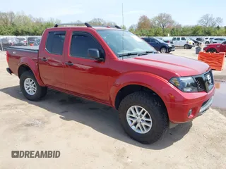 2016 Nissan Frontier S z VIN 1N6AD0EV0GN700608, wystawiony jako IAAI lot #42131087 z przebiegiem 134 624 mil mil oraz . Historia ofert i sprzedaży dostępna na DreamBid. Obrazek 1.