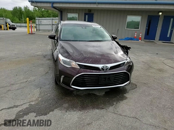 2018 Toyota Avalon XLE with VIN 4T1BK1EB0JU285145, listed as a Copart auction lot 53906515 with 95,642 mi miles and Salvage Title. Bid and sale history available at DreamBid. Image 13.