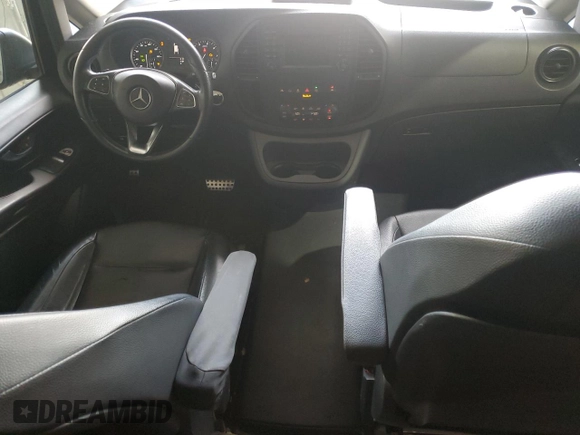 2017 Mercedes-Benz Metris Passenger z VIN WD4PG2EE3H3339409, wystawiony jako Copart lot #53785355 z przebiegiem 142 534 mil mil oraz Szkody całkowita. Historia ofert i sprzedaży dostępna na DreamBid. Obrazek 8.