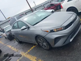 2024 Kia Forte LXS with VIN 3KPF24AD7RE711101, listed as a IAAI auction lot 41764290 with 30,395 mi miles and . Bid and sale history available at DreamBid. Image 13.