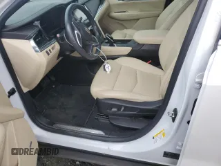 2018 Cadillac XT5 FWD with VIN 1GYKNARS1JZ222767, listed as a Copart auction lot 57989015 with 33,464 mi miles and Salvage title. Bid and sale history available at DreamBid. Image 7.