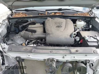 2021 Toyota Tacoma SR with VIN 5TFCZ5AN7MX255512, listed as a IAAI auction lot 42497907 with 50,563 mi miles and . Bid and sale history available at DreamBid. Image 10.
