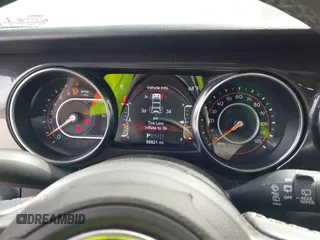 2021 Jeep Wrangler Unlimited Sport S with VIN 1C4HJXDG1MW594522, listed as a IAAI auction lot 41715891 with 88,821 mi miles. Bid and sale history available at carsss.com. Image 7.