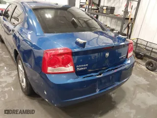 2010 Dodge Charger SXT with VIN 2B3CA3CV5AH112911, listed as a IAAI auction lot 41363942 with 189,735 mi miles. Bid and sale history available at carsss.com. Image 6.