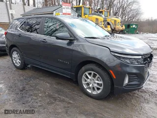 2022 Chevrolet Equinox LT with VIN 2GNAXUEV1N6123498, listed as a IAAI auction lot 41694279 with 39,077 mi miles. Bid and sale history available at carsss.com. Image 1.