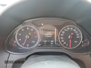 2015 Audi Q5 Premium Plus z VIN WA1DGAFPXFA113801, wystawiony jako Copart lot #59322725 z przebiegiem 121 051 mil mil oraz Szkoda całkowita • Salvage title. Historia ofert i sprzedaży dostępna na DreamBid. Obrazek 9.