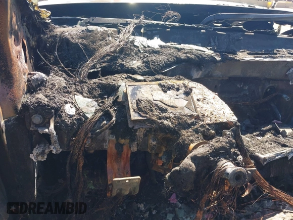 2024 Honda Ridgeline Black Edition with VIN 5FPYK3F89RB015601, listed as a IAAI auction lot 41880308 with Not provided miles and . Bid and sale history available at DreamBid. Image 7.