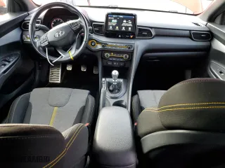2019 Hyundai Veloster Turbo with VIN KMHTH6AB0KU018904, listed as a Copart auction lot 89337545 with 82,877 mi miles and Salvage Title. Bid and sale history available at carsss.com. Image 8.