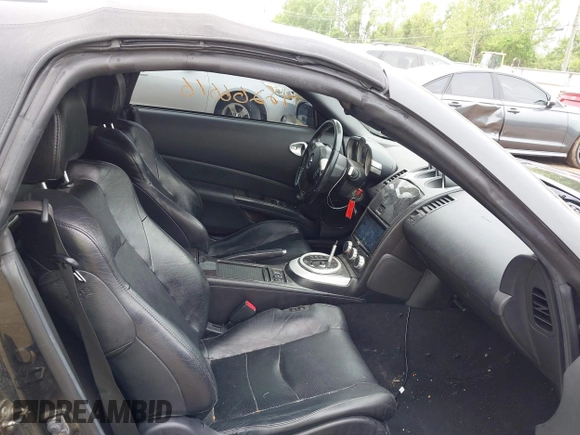 2006 Nissan 350Z Touring z VIN JN1AZ36A76M456514, wystawiony jako IAAI lot #42266616 z przebiegiem 129 729 mil mil oraz . Historia ofert i sprzedaży dostępna na DreamBid. Obrazek 5.