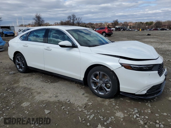 2025 Honda Accord EX-L z VIN 1HGCY2F69SA010120, wystawiony jako Copart lot #49388455 z przebiegiem 7 796 mil mil oraz Szkoda całkowita • Salvage title. Historia ofert i sprzedaży dostępna na DreamBid. Obrazek 4.