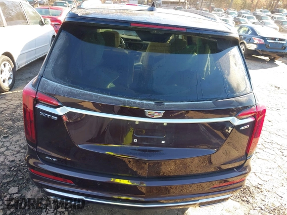 2021 Cadillac XT6 Premium Luxury with VIN 1GYKPDRS7MZ133561, listed as a IAAI auction lot 41112365 with 73,956 mi miles. Bid and sale history available at carsss.com. Image 16.