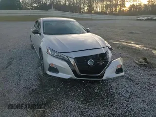 2022 Nissan Altima SR with VIN 1N4BL4CVXNN335359, listed as a Copart auction lot 85569084 with 108,461 mi miles and Salvage Title. Bid and sale history available at DreamBid. Image 11.
