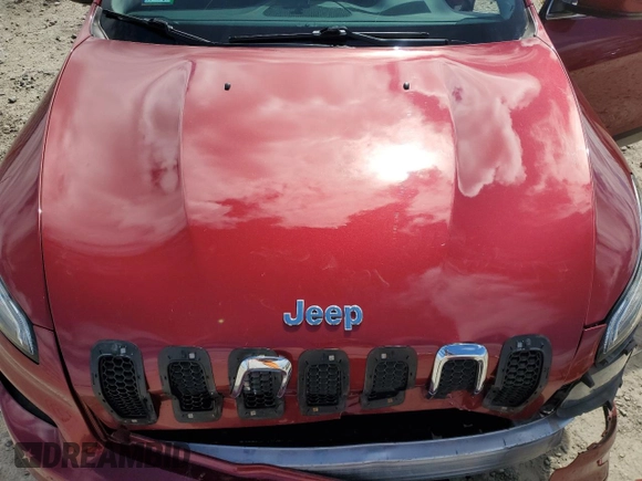 2017 Jeep Cherokee Latitude with VIN 1C4PJMCS7HW525503, listed as a Copart auction lot 58269015 with 110,455 mi miles and Salvage title. Bid and sale history available at DreamBid. Image 11.