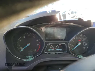 2018 Ford Escape SE z VIN 1FMCU9GD3JUB16376, wystawiony jako Copart lot #83453484 z przebiegiem 163 251 mil mil oraz Szkody całkowita. Historia ofert i sprzedaży dostępna na DreamBid. Obrazek 9.