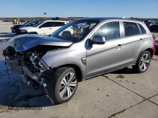 2021 Mitsubishi Outlander ES z VIN JA4APUAU3MU035195, wystawiony jako Copart lot #84548304 z przebiegiem 49 272 mil mil oraz Szkoda całkowita • Salvage title. Historia ofert i sprzedaży dostępna na DreamBid. Obrazek 1.