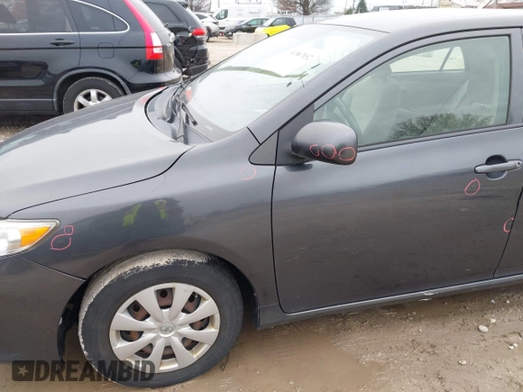 2009 Toyota Corolla with VIN 1NXBU40E99Z138136, listed as a IAAI auction lot 41967052 with 207,892 mi miles. Bid and sale history available at carsss.com. Image 15.