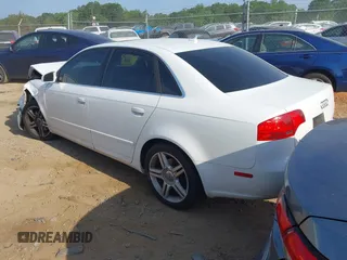 2007 Audi A4 2.0T z VIN WAUDF78E97A234373, wystawiony jako IAAI lot #42157285 z przebiegiem 175 752 mil mil oraz . Historia ofert i sprzedaży dostępna na DreamBid. Obrazek 3.