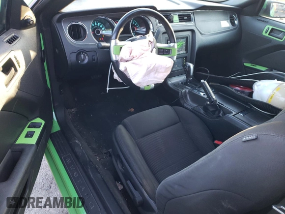 2014 Ford Mustang GT с VIN 1ZVBP8FF2E5311810, выставлен на аукционе Copart как лот 82955734 с пробегом 107 069 миль миль и Чистый • Clean title. История ставок и продаж доступна на DreamBid. Изображение 8.
