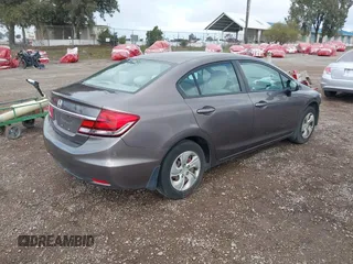 2014 Honda Civic LX z VIN 19XFB2F51EE256181, wystawiony jako IAAI lot #41707181 z przebiegiem 153 859 mil mil oraz . Historia ofert i sprzedaży dostępna na DreamBid. Obrazek 4.