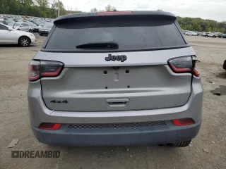 2019 Jeep Compass High Altitude с VIN 3C4NJDCB9KT735119, выставлен на аукционе Copart как лот 72380034 с пробегом Не указан миль и Списание • Salvage title. История ставок и продаж доступна на DreamBid. Изображение 6.
