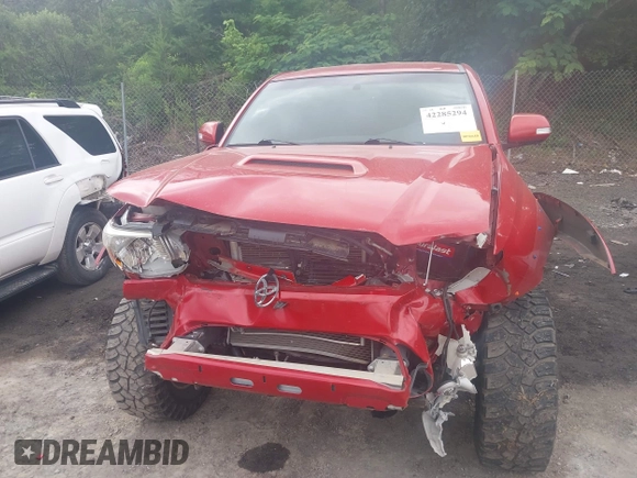 2013 Toyota Tacoma PreRunner z VIN 5TFJU4GN2DX037582, wystawiony jako IAAI lot #42285294 z przebiegiem 162 147 mil mil oraz . Historia ofert i sprzedaży dostępna na DreamBid. Obrazek 12.