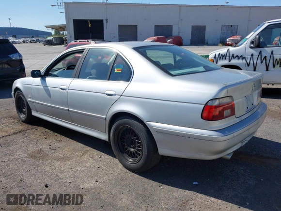 2001 BMW 5 Series 525i z VIN WBADT43411GX24655, wystawiony jako IAAI lot #42313493 z przebiegiem Nie podano mil oraz . Historia ofert i sprzedaży dostępna na DreamBid. Obrazek 3.