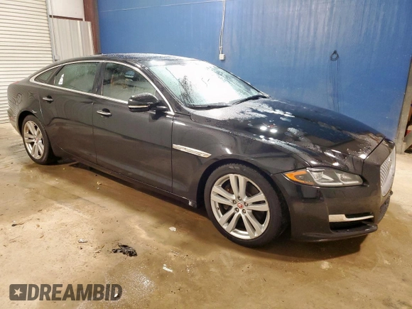 2016 Jaguar XJ Portfolio с VIN SAJWJ2GD0G8V92699, выставлен на аукционе Copart как лот 59138065 с пробегом 123 065 миль миль и Чистый • Clean title. История ставок и продаж доступна на DreamBid. Изображение 4.