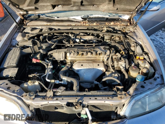 1997 Acura CL z VIN 19UYA1256VL005063, wystawiony jako Copart lot #83031204 z przebiegiem 120 250 mil mil oraz Szkoda całkowita • Salvage title. Historia ofert i sprzedaży dostępna na DreamBid. Obrazek 12.