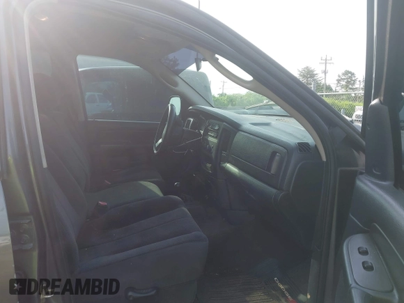 2004 Dodge 1500 SLT with VIN 1D7HU18N14J107934, listed as a IAAI auction lot 42099925 with 237,021 mi miles. Bid and sale history available at carsss.com. Image 5.