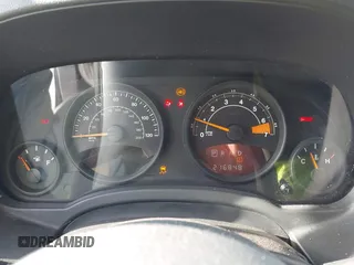 2014 Jeep Patriot Sport with VIN 1C4NJPBBXED671220, listed as a IAAI auction lot 42163245 with 216,848 mi miles. Bid and sale history available at carsss.com. Image 7.