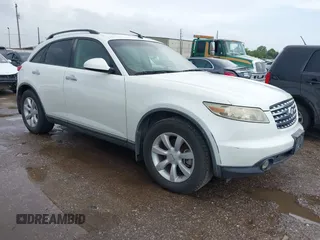 2005 Infiniti FX z VIN JNRAS08UX5X104113, wystawiony jako IAAI lot #42509916 z przebiegiem 195 026 mil mil oraz . Historia ofert i sprzedaży dostępna na DreamBid. Obrazek 1.