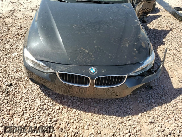 2015 BMW 4 Series 428i xDrive с VIN WBA4C9C56FD331250, выставлен на аукционе Copart как лот 54379025 с пробегом 42 771 миль миль и Списание • Salvage title. История ставок и продаж доступна на DreamBid. Изображение 11.