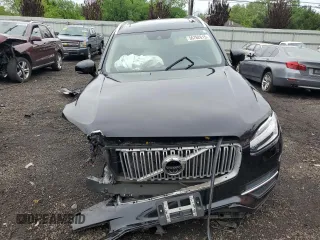 2018 Volvo XC90 Inscription with VIN YV4A22PL8J1193629, listed as a Copart auction lot 56762615 with 11,490 mi miles and Salvage title. Bid and sale history available at DreamBid. Image 5.