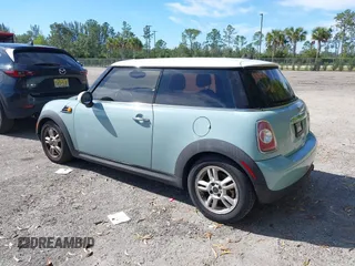 2012 MINI Hardtop with VIN WMWSU3C5XCT368840, listed as a IAAI auction lot 41446054 with 185,679 mi miles and . Bid and sale history available at DreamBid. Image 3.
