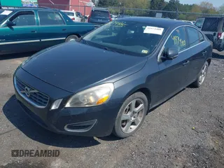 2012 Volvo S60 T5 with VIN YV1622FS7C2110703, listed as a IAAI auction lot 41974400 with 188,143 mi miles. Bid and sale history available at carsss.com. Image 2.