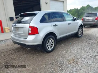 2014 Ford Edge SE z VIN 2FMDK3GC3EBB29090, wystawiony jako IAAI lot #42361934 z przebiegiem 207 104 mil mil oraz . Historia ofert i sprzedaży dostępna na DreamBid. Obrazek 4.