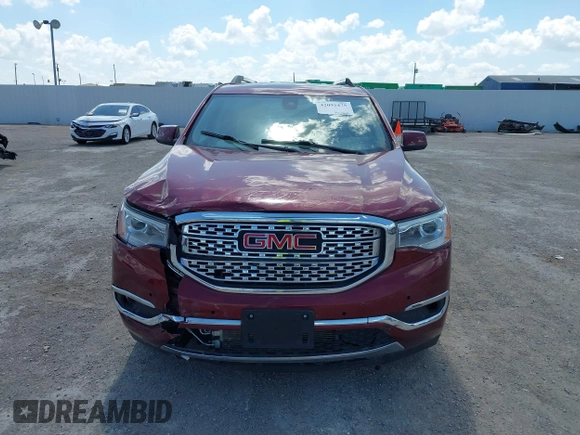 2017 GMC Acadia Denali with VIN 1GKKNPLS3HZ199573, listed as a IAAI auction lot 42092475 with 117,424 mi miles. Bid and sale history available at carsss.com. Image 13.