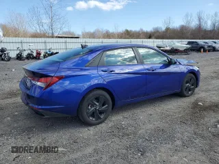 2022 Hyundai Elantra SEL with VIN KMHLM4AG8NU312972, listed as a Copart auction lot 50496355 with 31,042 mi miles and Salvage Title. Bid and sale history available at DreamBid. Image 3.