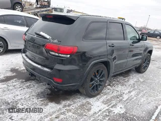 2020 Jeep Grand Cherokee Altitude with VIN 1C4RJFAG1LC225243, listed as a IAAI auction lot 41236515 with 93,343 mi miles. Bid and sale history available at carsss.com. Image 4.
