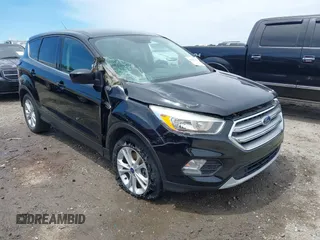 2017 Ford Escape SE с VIN 1FMCU0G94HUB67886, выставлен на аукционе IAAI как лот 42297137 с пробегом 193 600 миль миль и . История ставок и продаж доступна на DreamBid. Изображение 1.